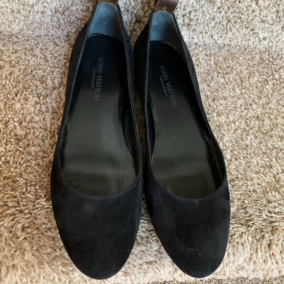 Louis Vuitton Uniform Women's Black Suede Ballerina Flats - Picture 3 of 16